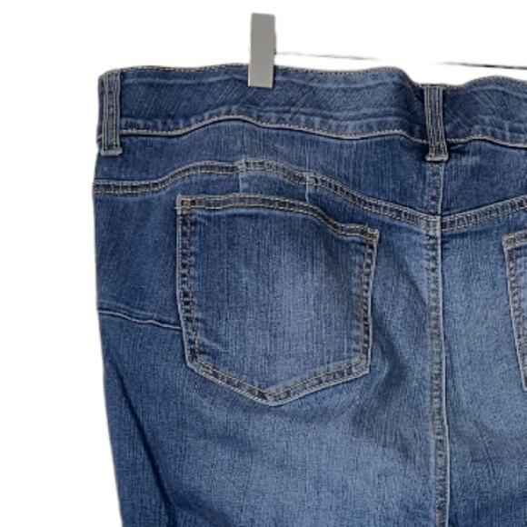 Torrid Bombshell Skinny Jeans Hi Rise Ankle Medium Blue Wash Size 24R Plus - Picture 8 of 12